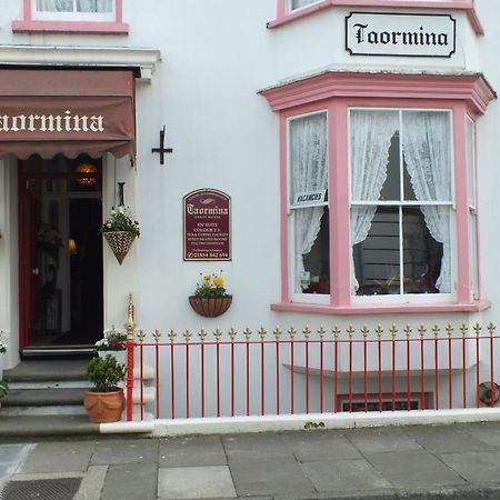 Taormina Guest House Tenby Exterior foto